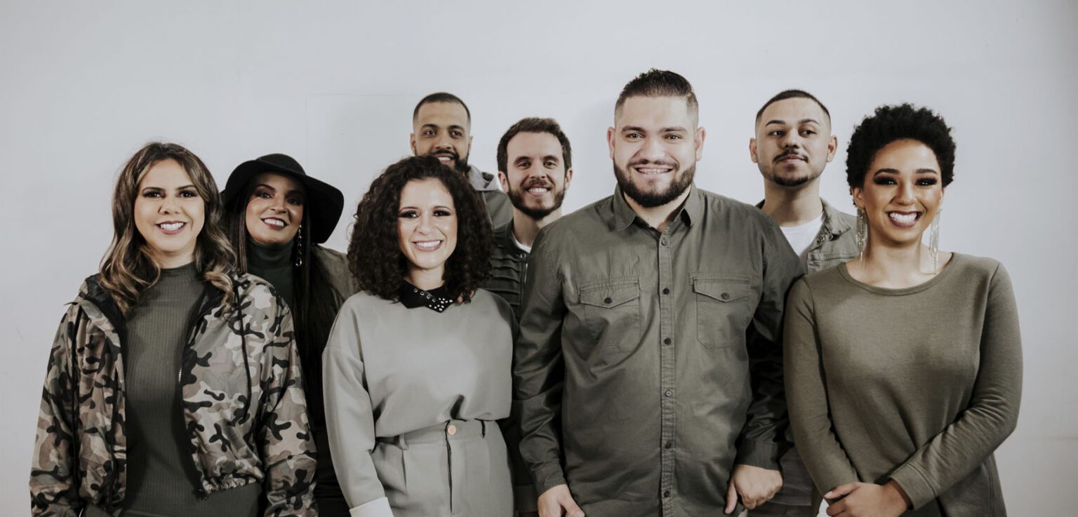 Imafe O grupo IMAFE Music apresenta a música e o videoclipe de “Transforma-me ...