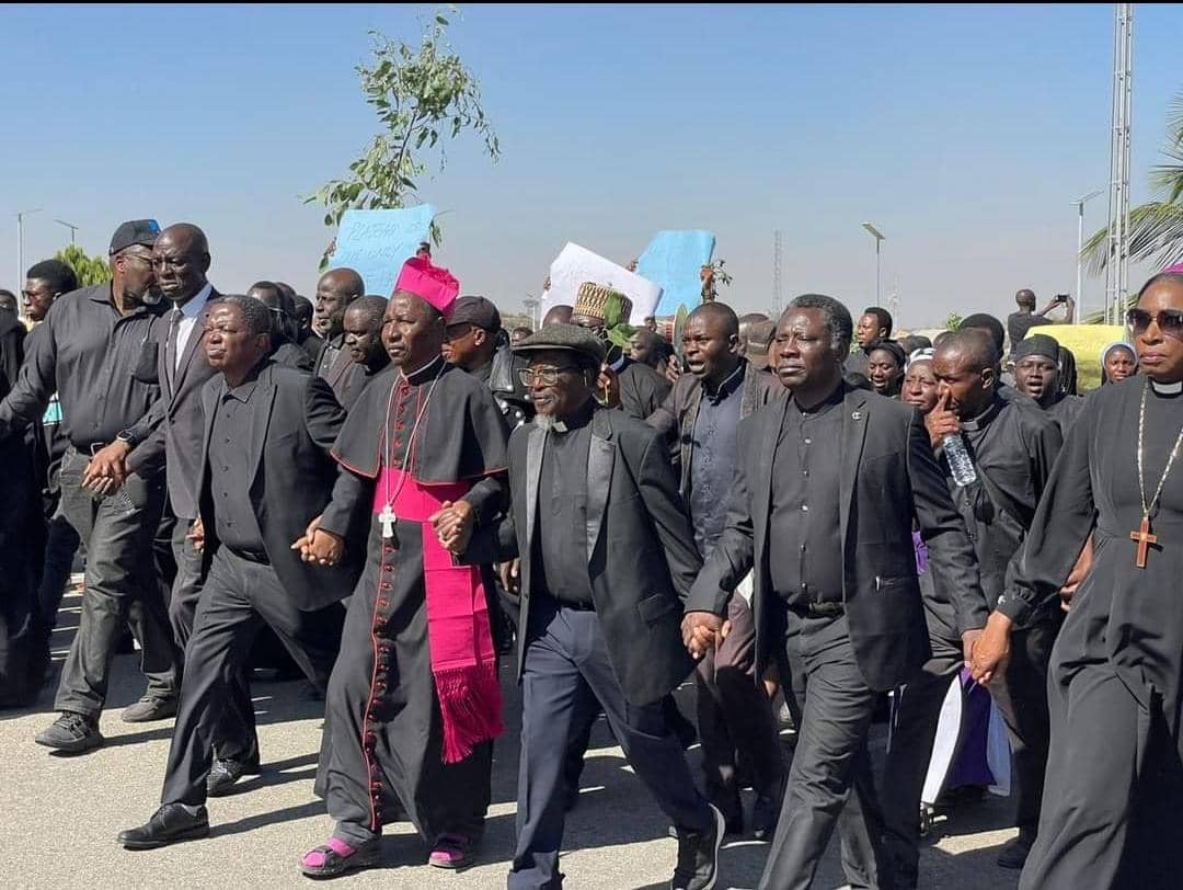 Líderes cristãos proeminentes se uniram em marcha pacífica na Nigéria Crédito: Portas Abertas